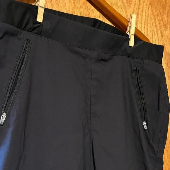 Eddie Bauer Black Joggers - Picture 6 of 11
